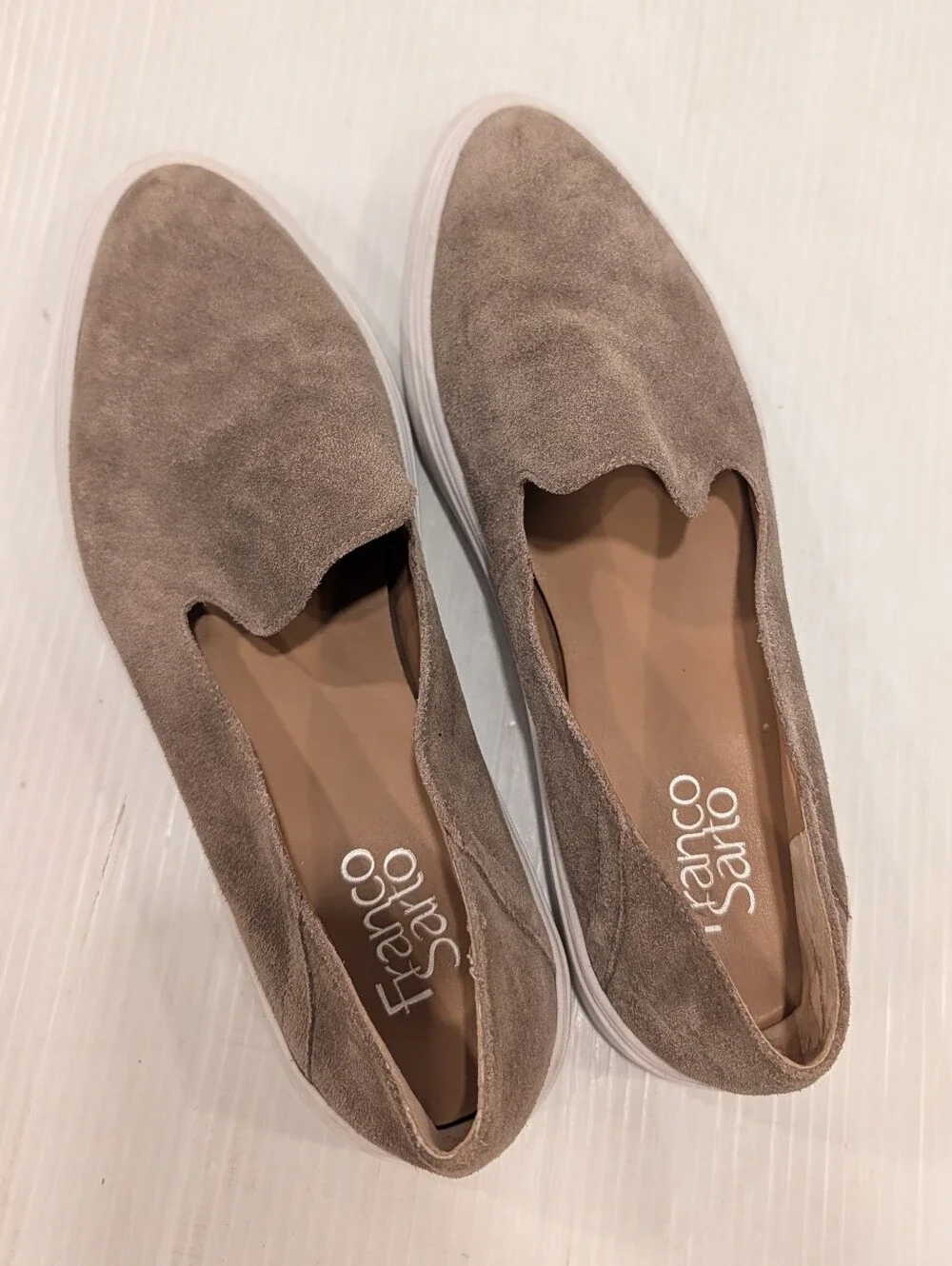 FRANCO SARTO Mitchell Taupe Suede Slip-On Loafers Sneakers Size 8.5 Women's